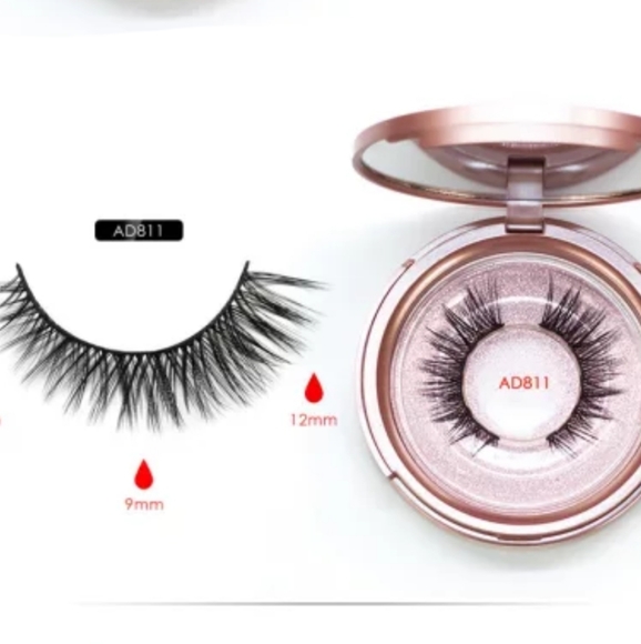 Magnetic Eyelashes 2 pair & Magnetic Eyeliner Set - Picture 2 of 7